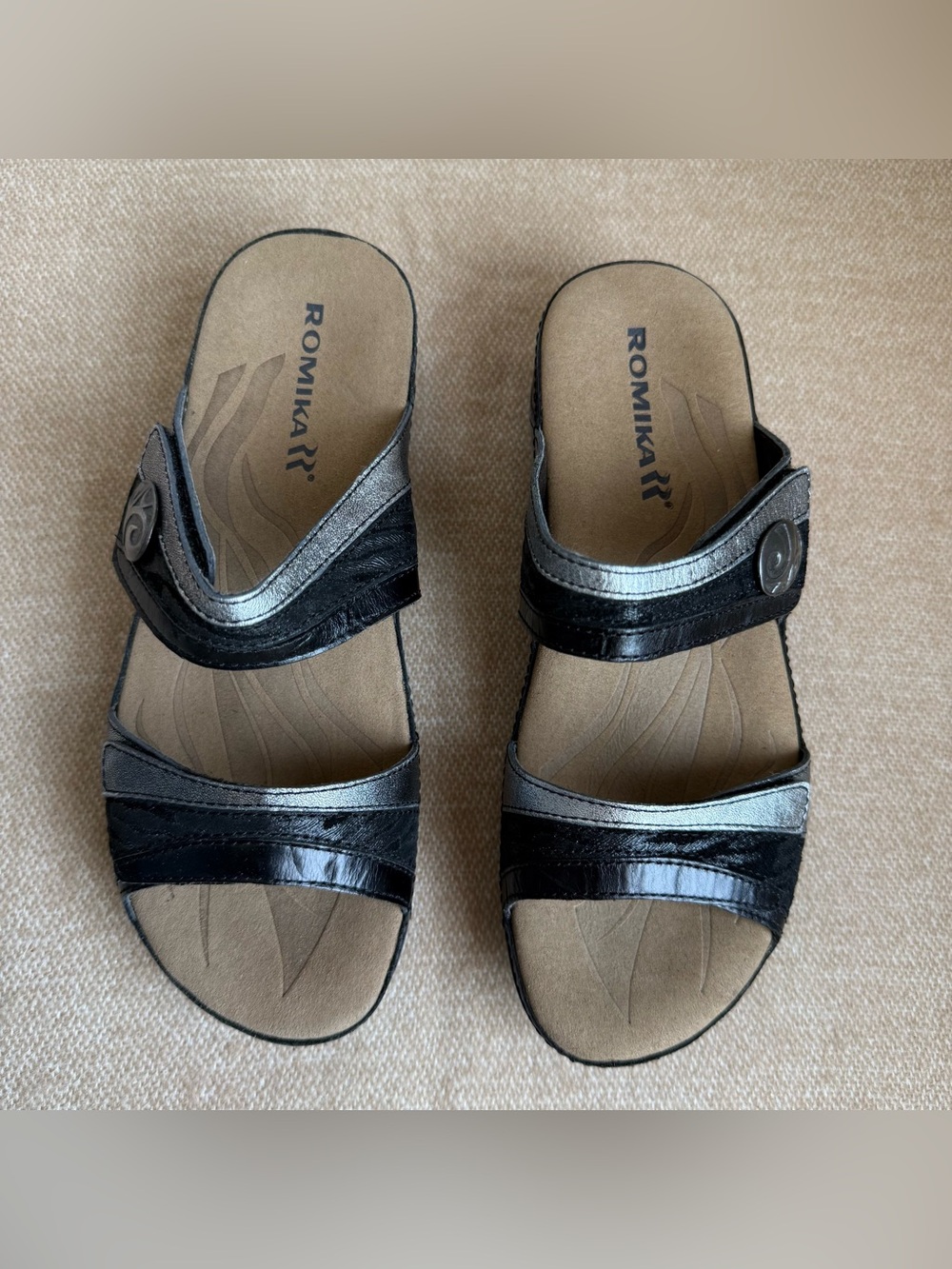 Romika Women's Black & Silver adjustable Slide Sandals size 6.5